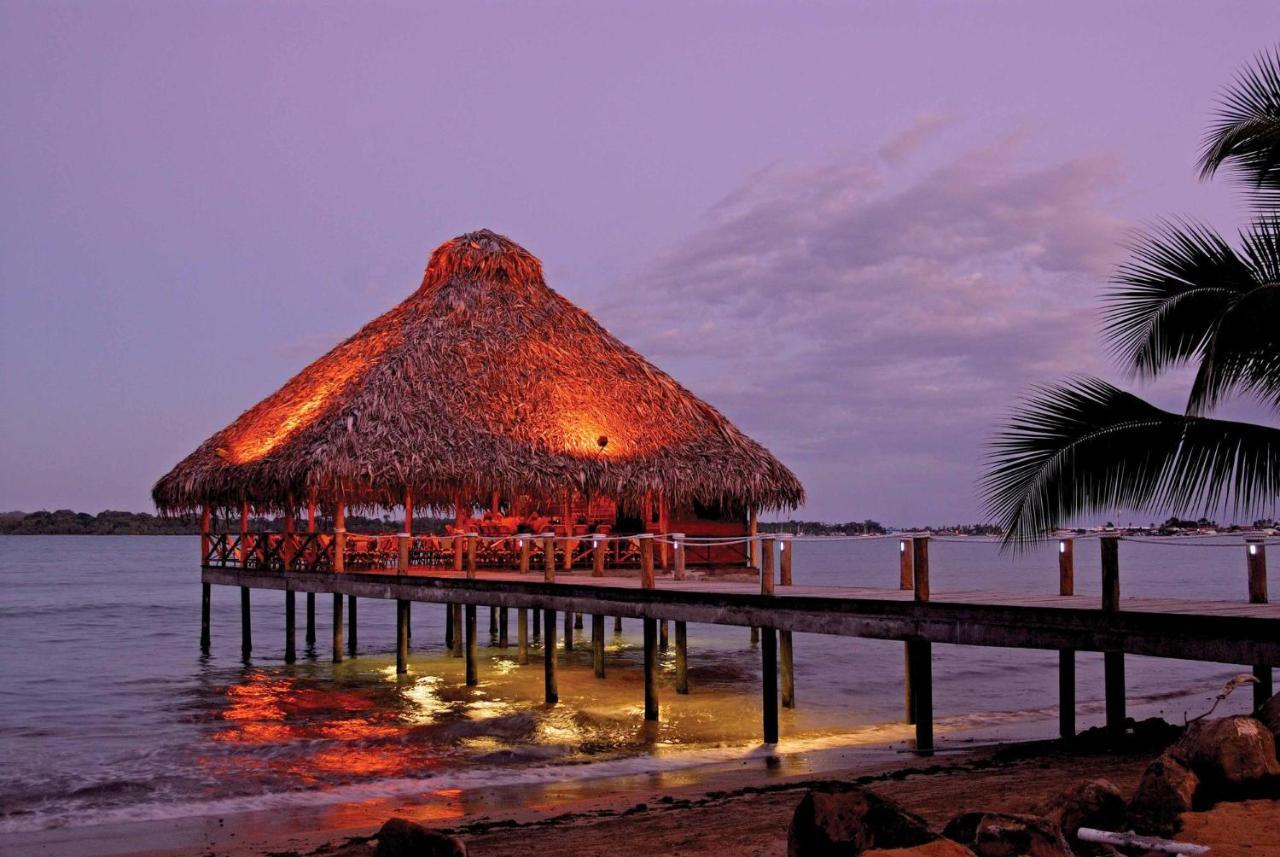 Playa Tortuga Hotel And Beach Resort Bocas Town Kültér fotó