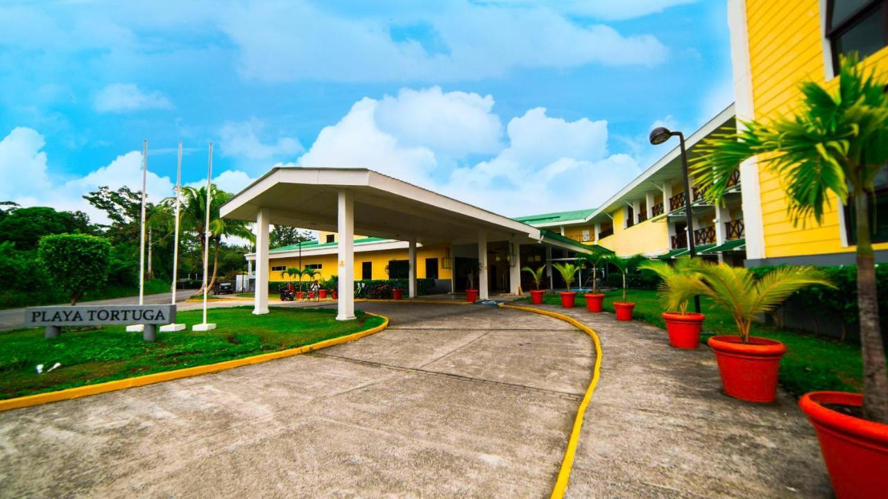 Playa Tortuga Hotel And Beach Resort Bocas Town Kültér fotó