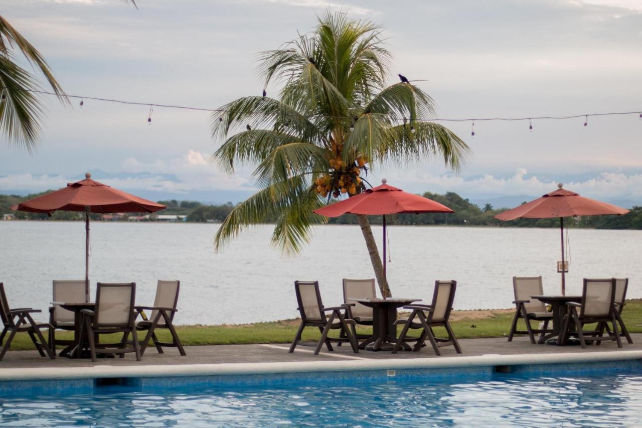 Playa Tortuga Hotel And Beach Resort Bocas Town Kültér fotó